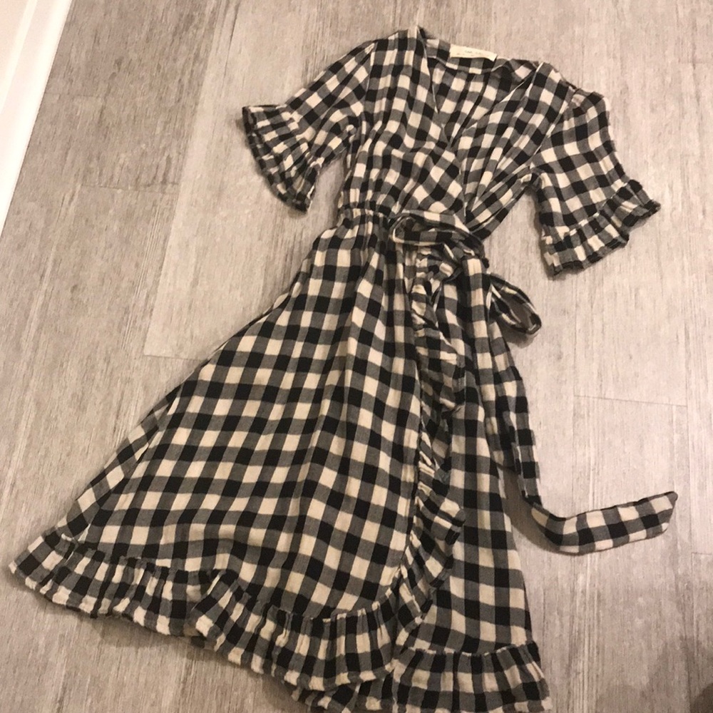 Anthropologie buffalocheck wrap midi dress, XS